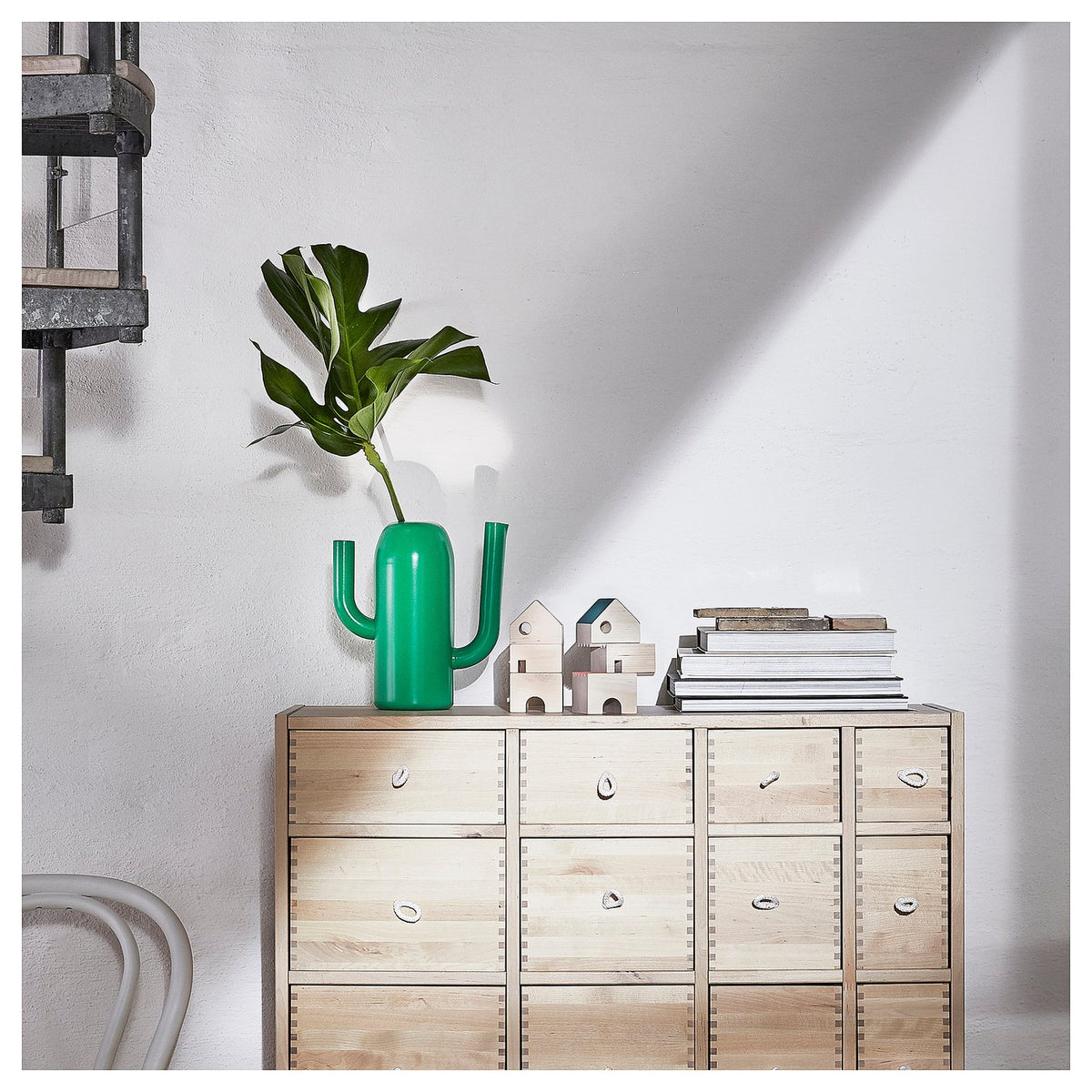 Vase/watering can