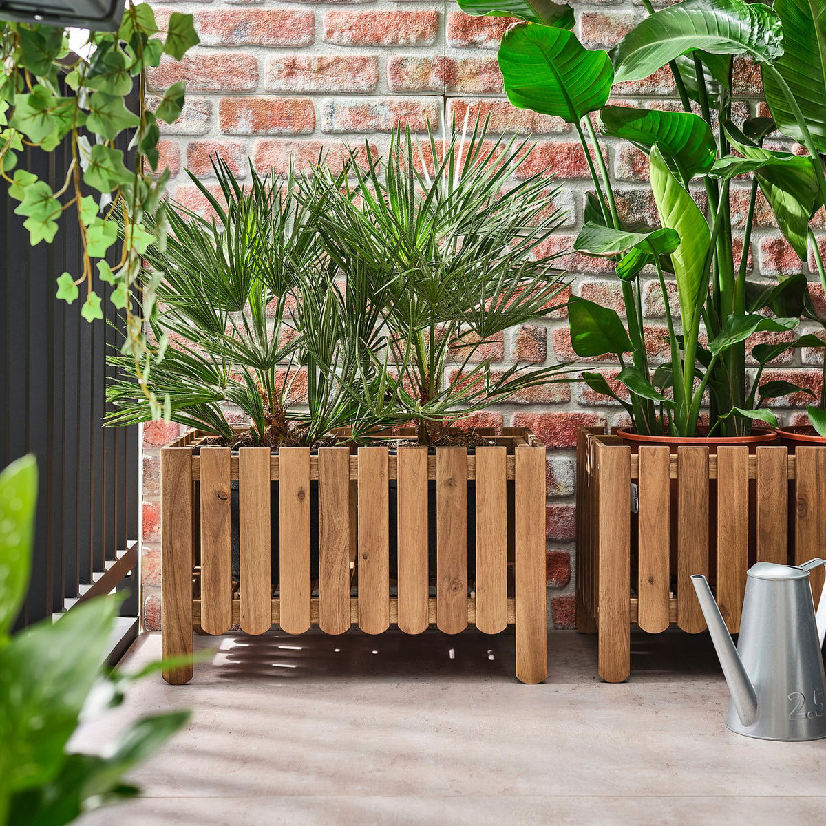 Flower box