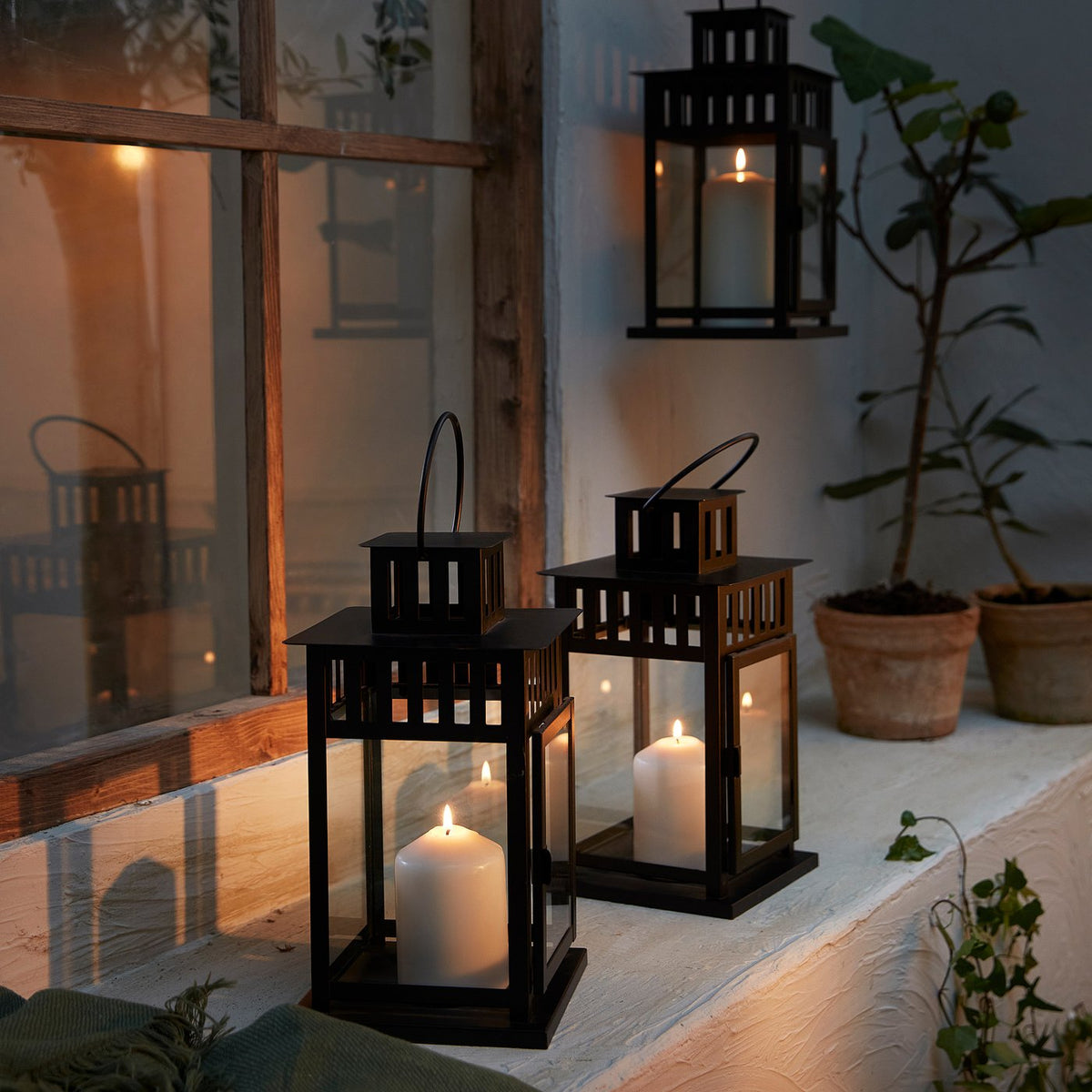 Unscented pillar candle