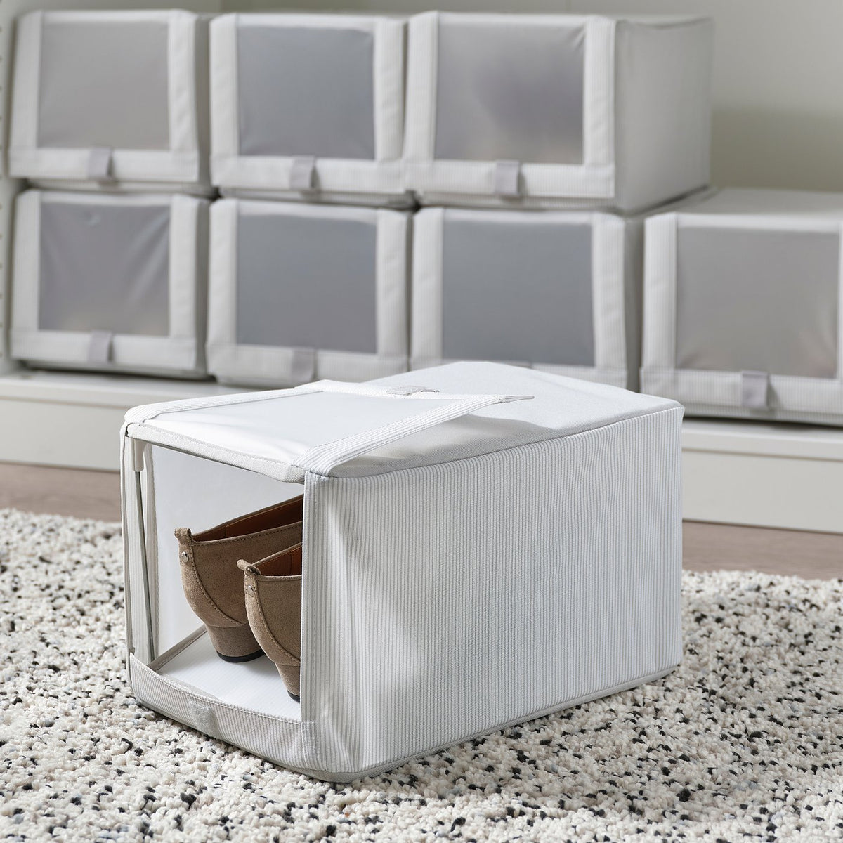 Shoe box