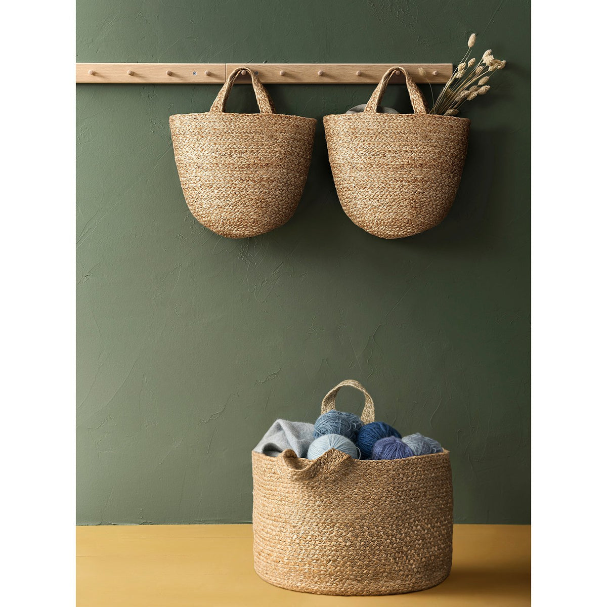 Hanging basket
