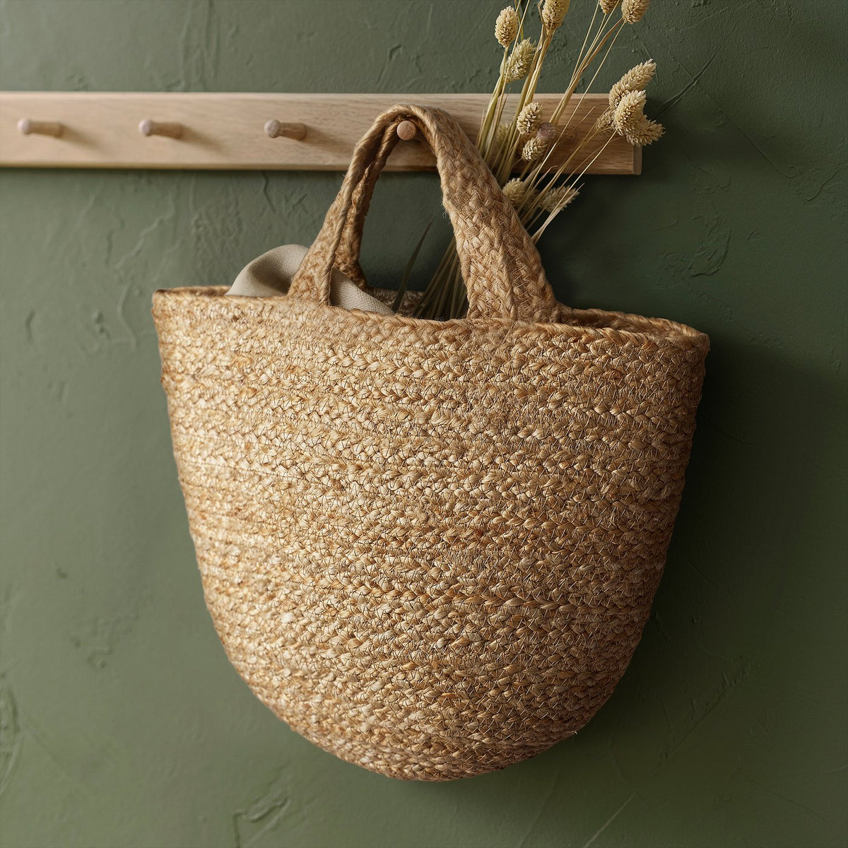 Hanging basket