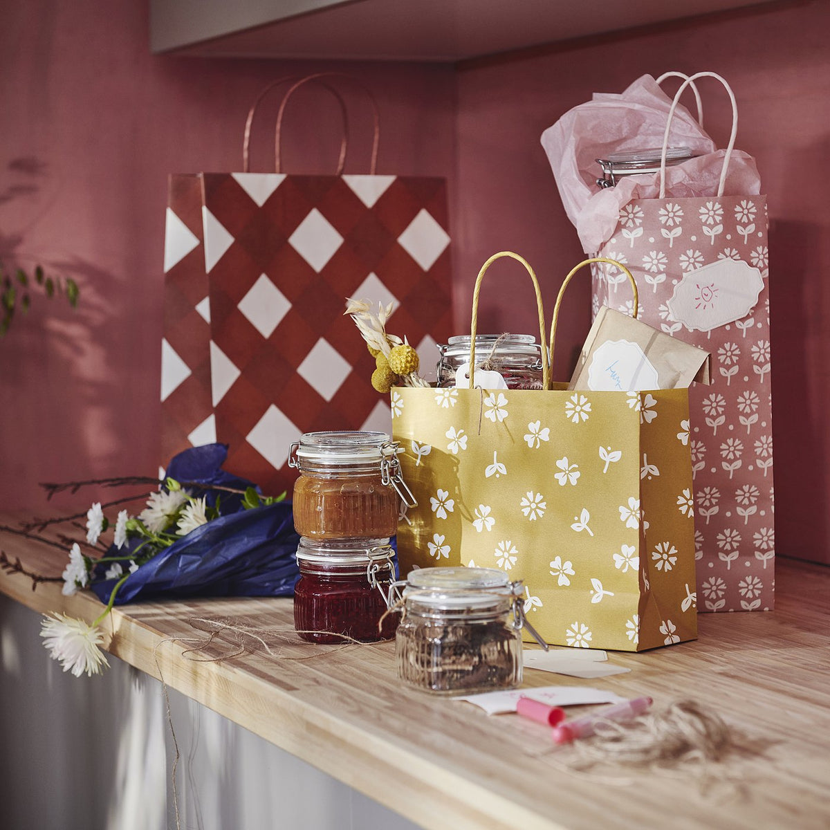 Gift bag, set of 3