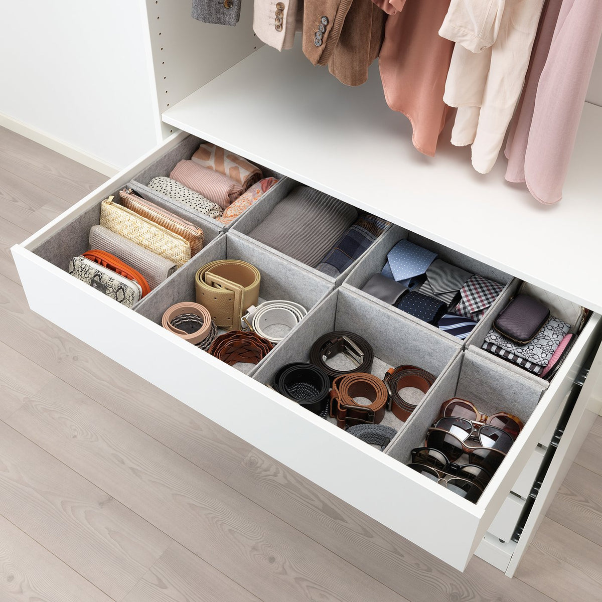 Box, set of 8
