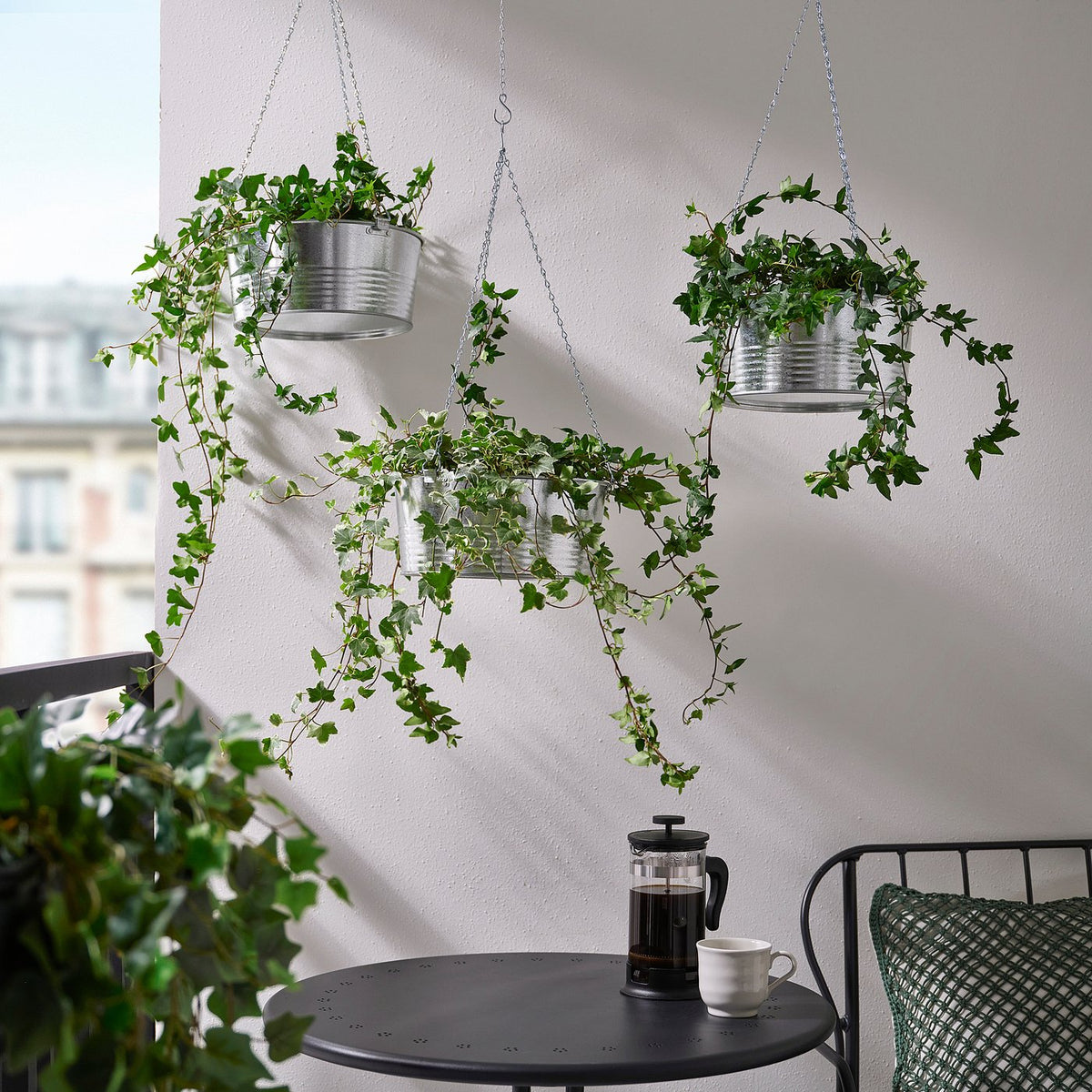 Hanging planter