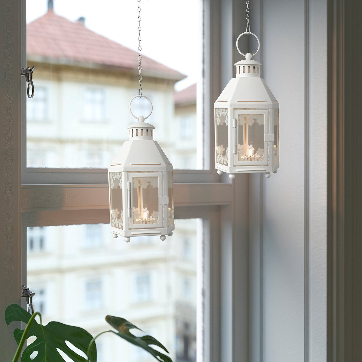 Lantern for tealight, in/outdoor