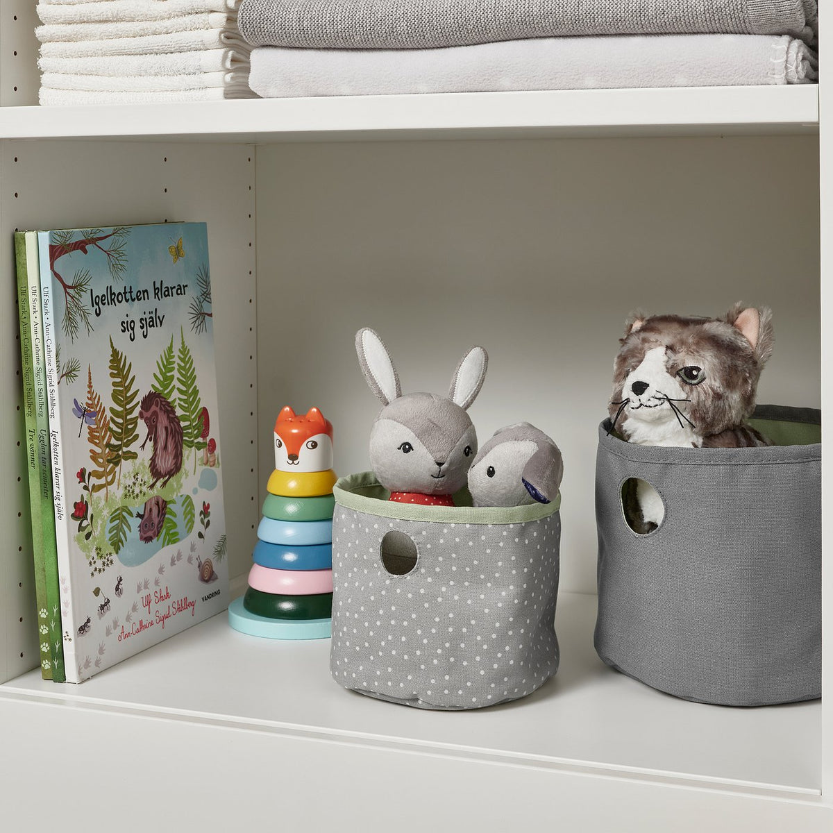 Box set of 2