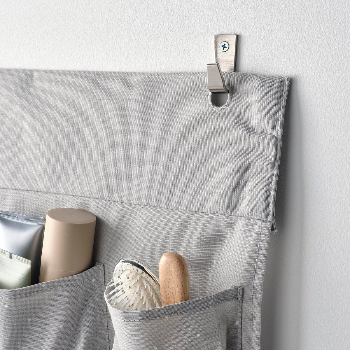 Hanging storage