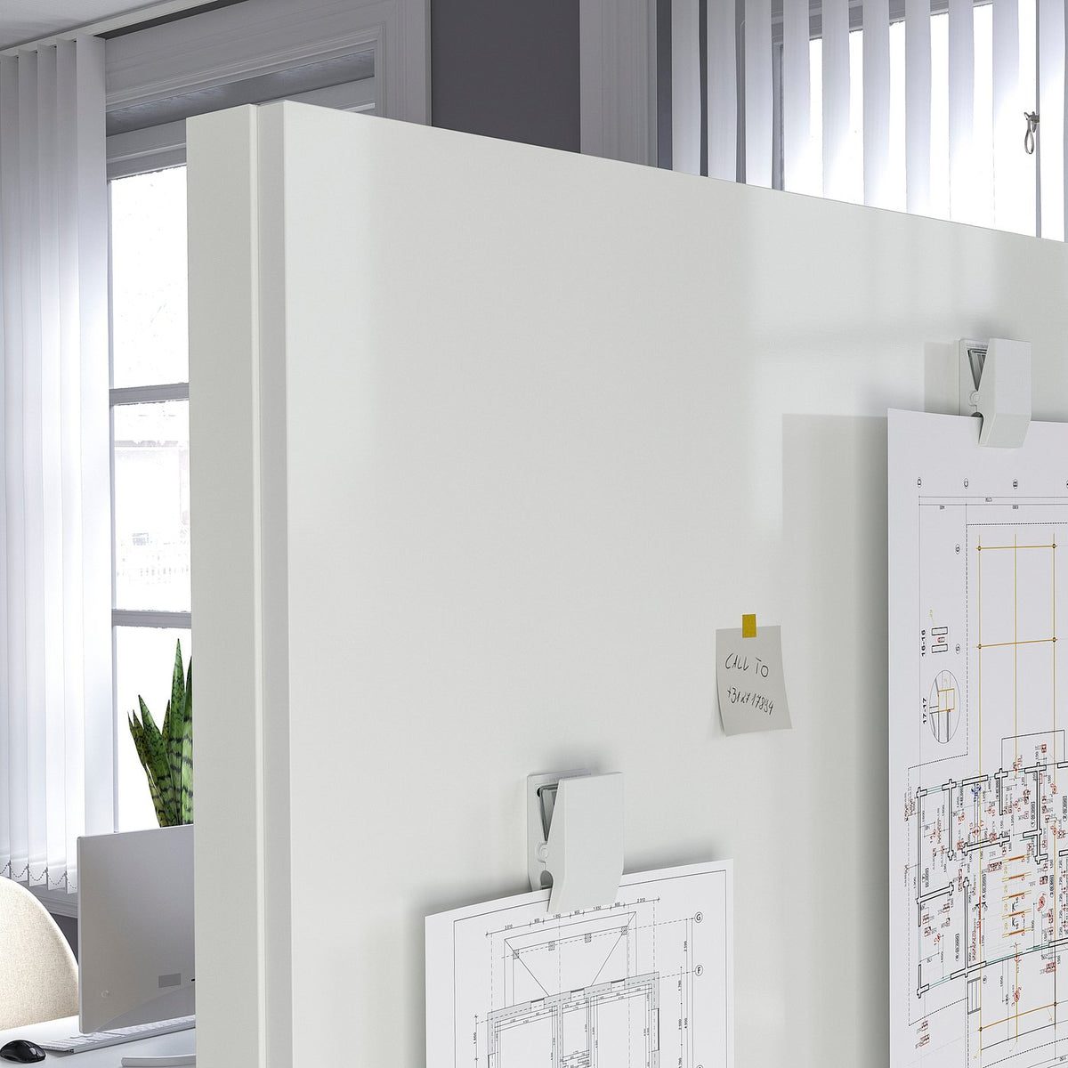 Whiteboard/noticeboard