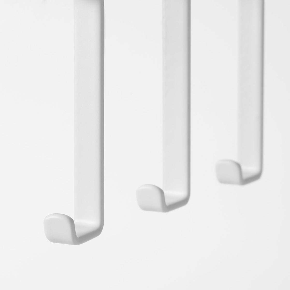 Clip-on hook rack