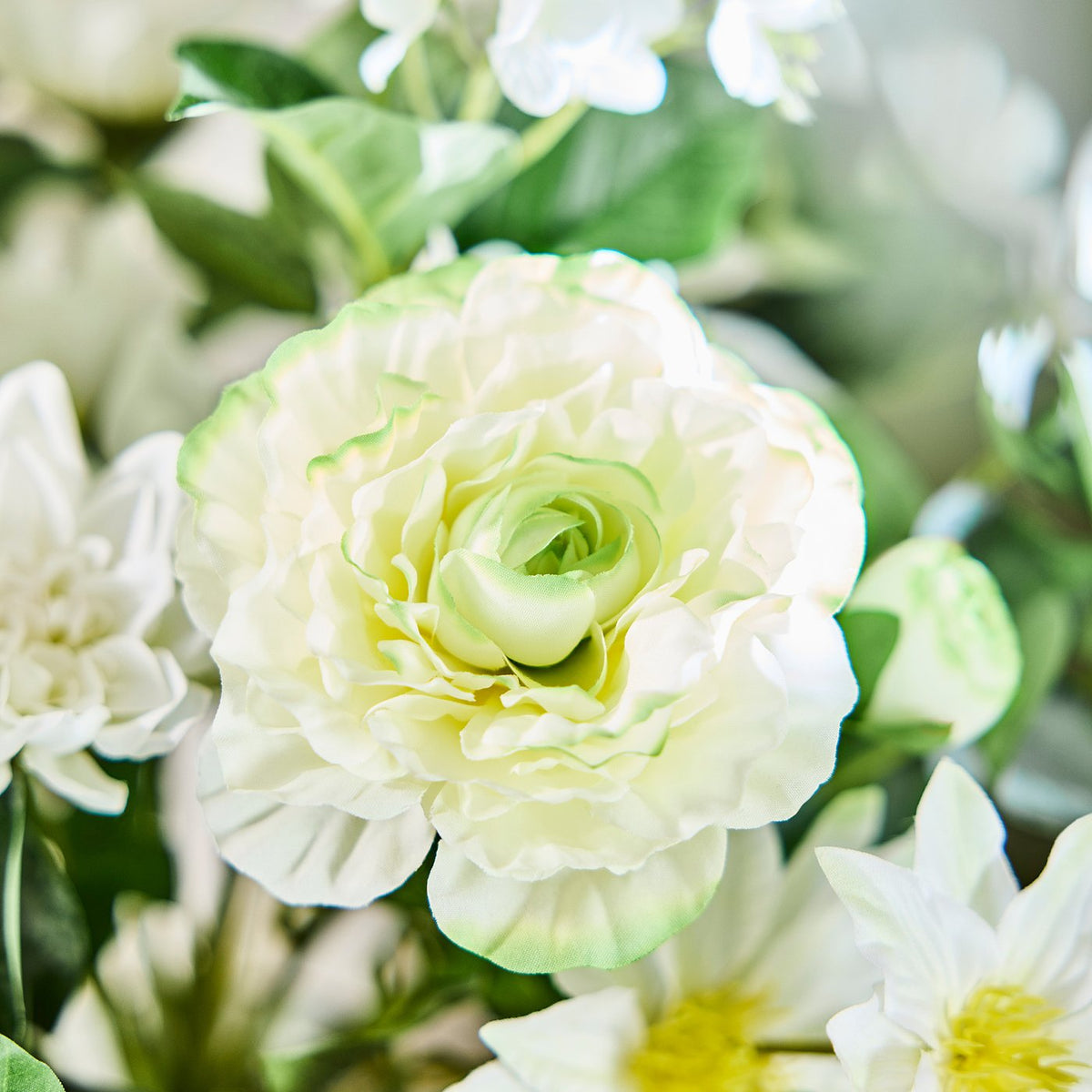 Artificial bouquet