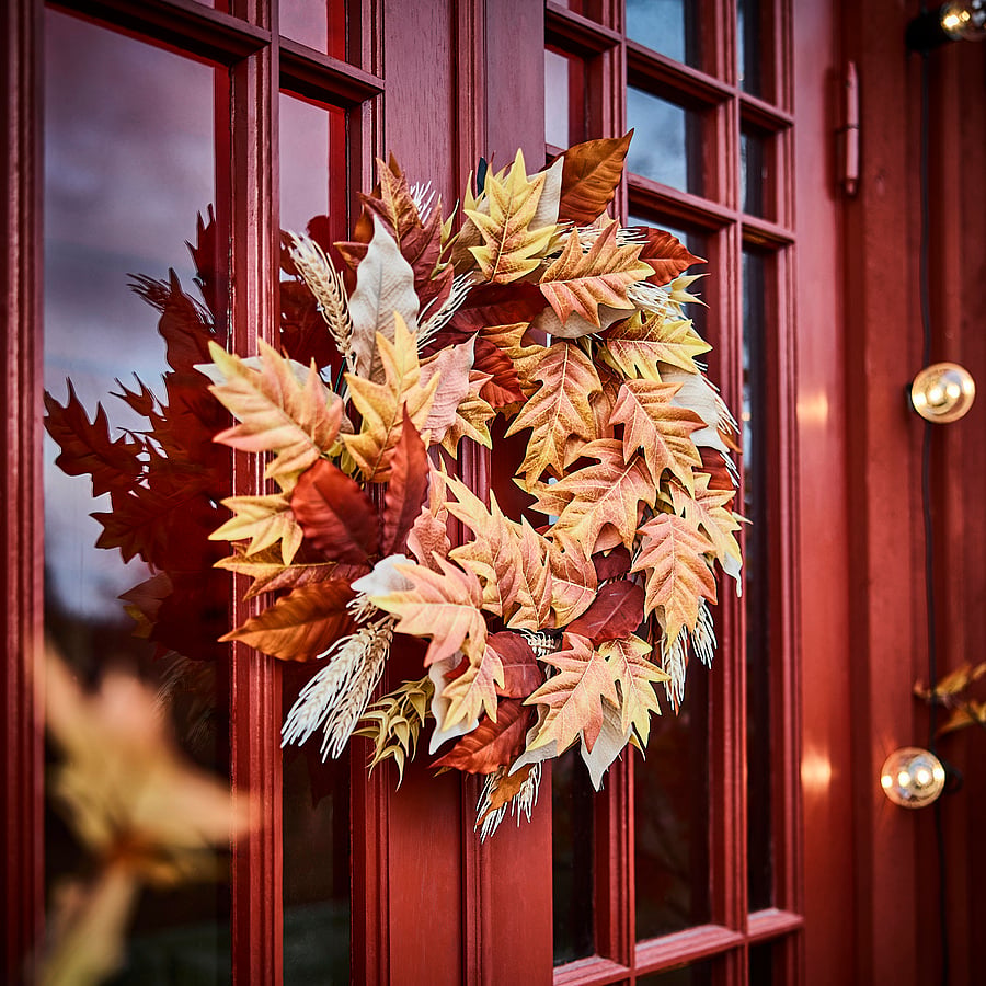 Artificial wreath