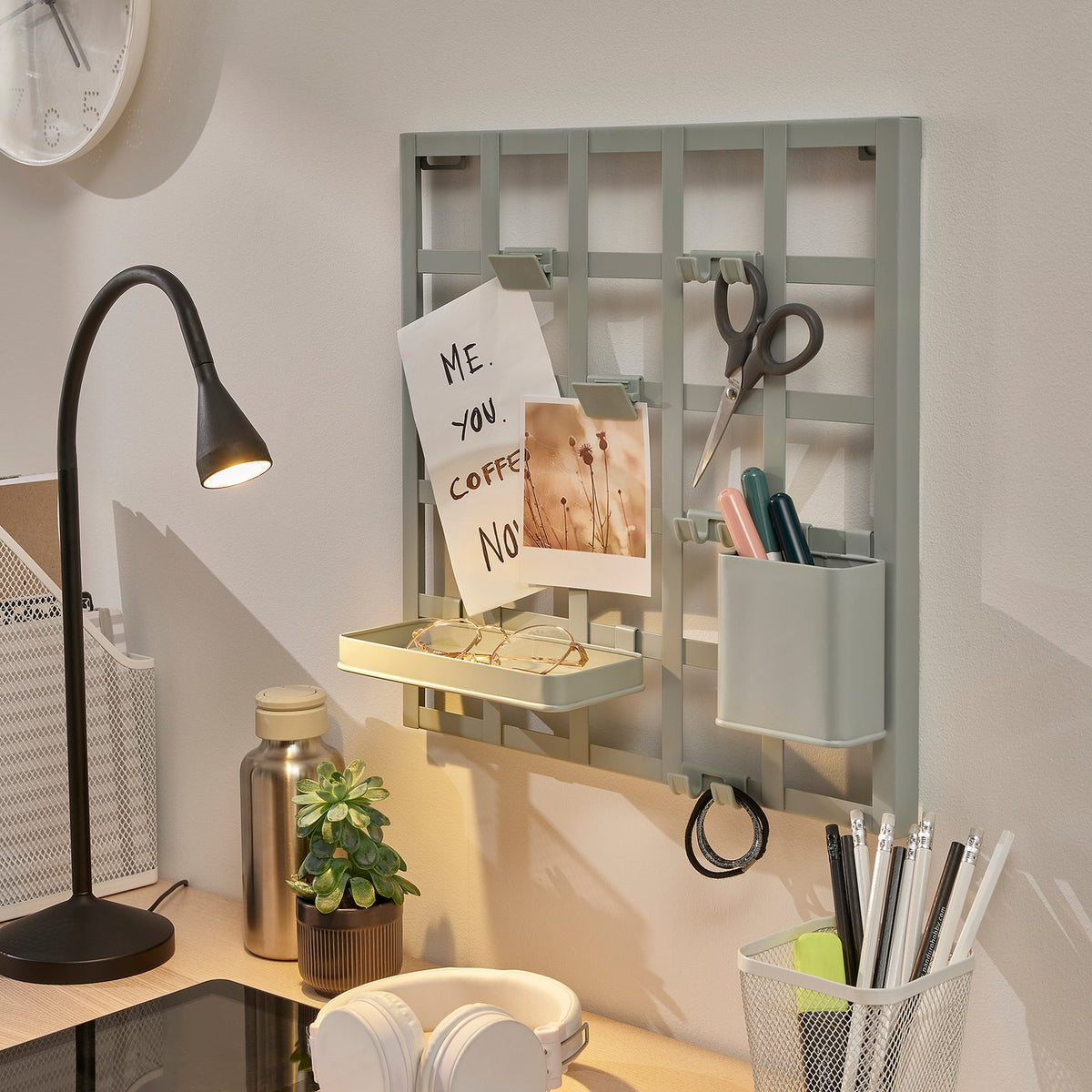 8-piece storage board set