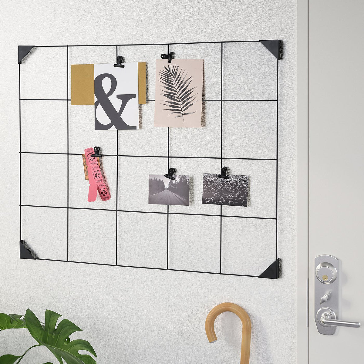 Memo board with clips