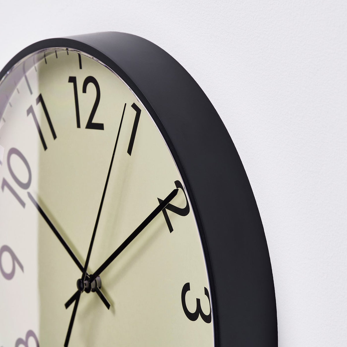 Wall clock