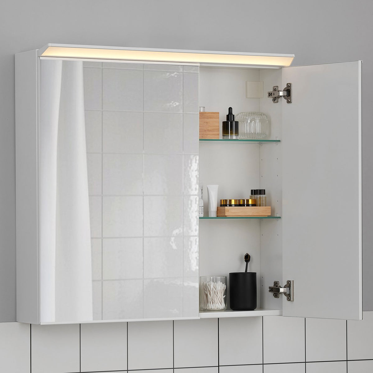 Mirror cab 2 door/built-in lighting