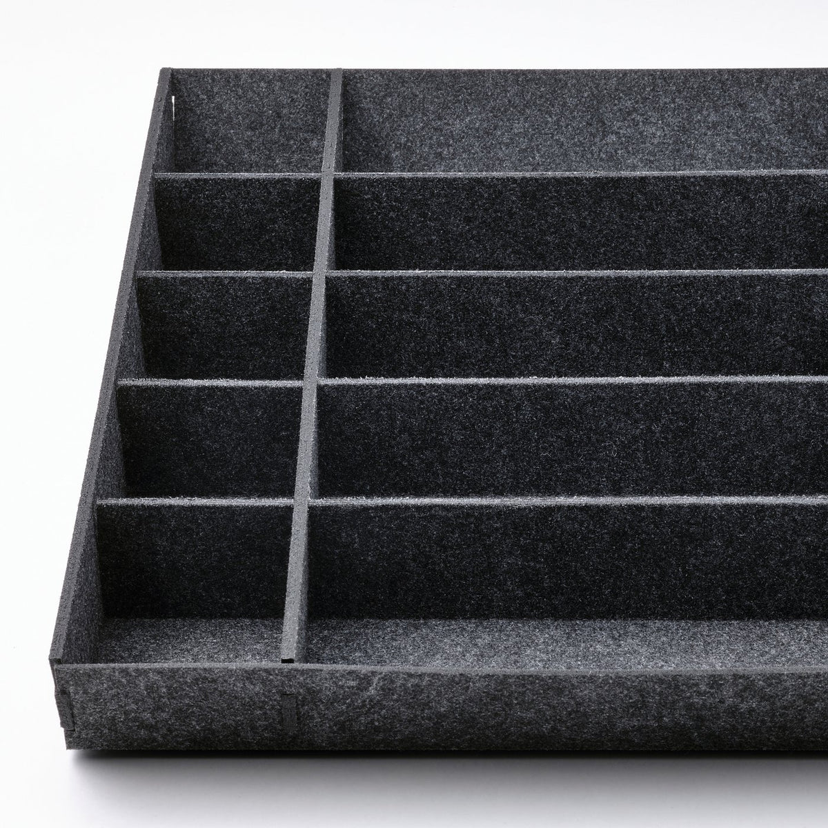 Adjustable organiser for drawer