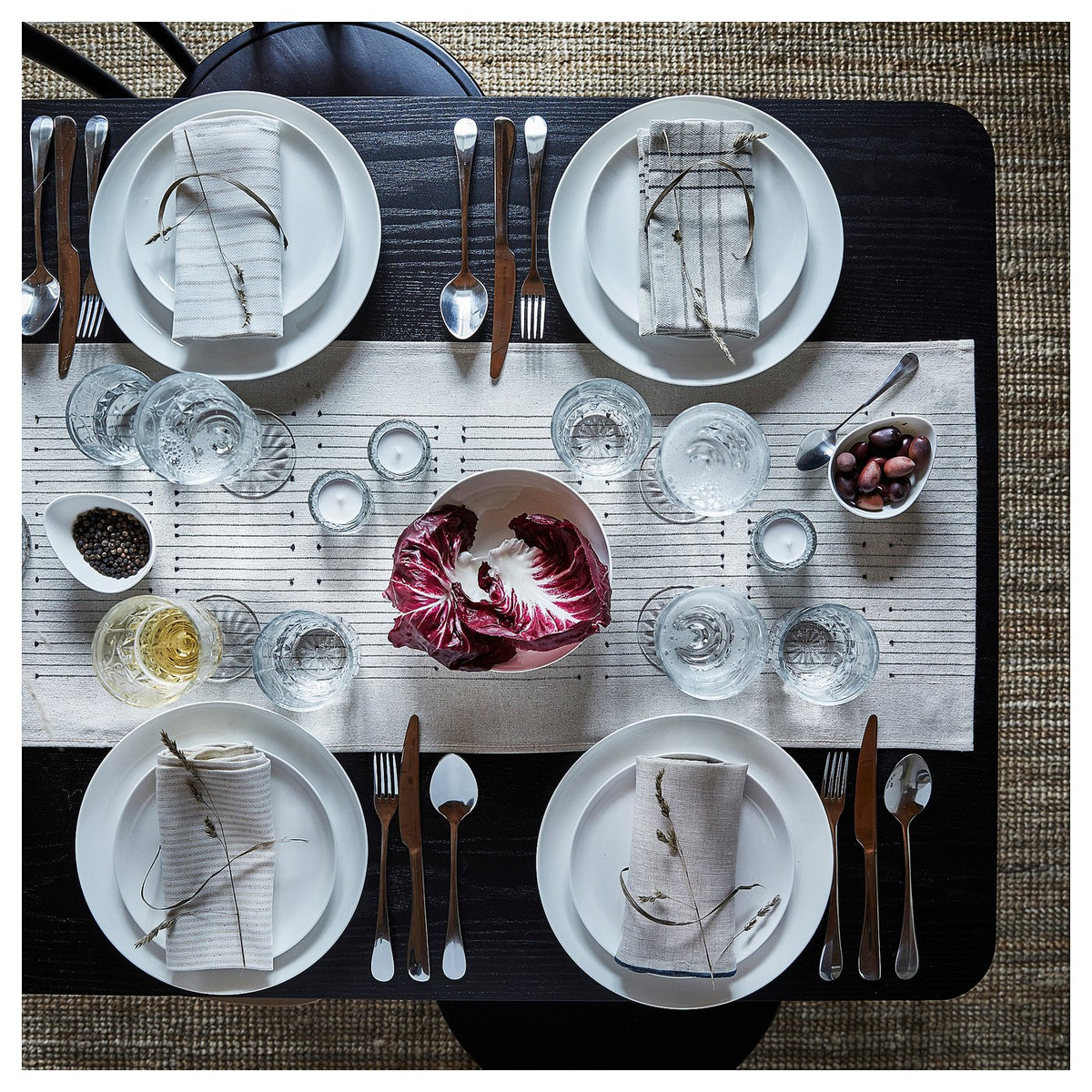 Table-runner