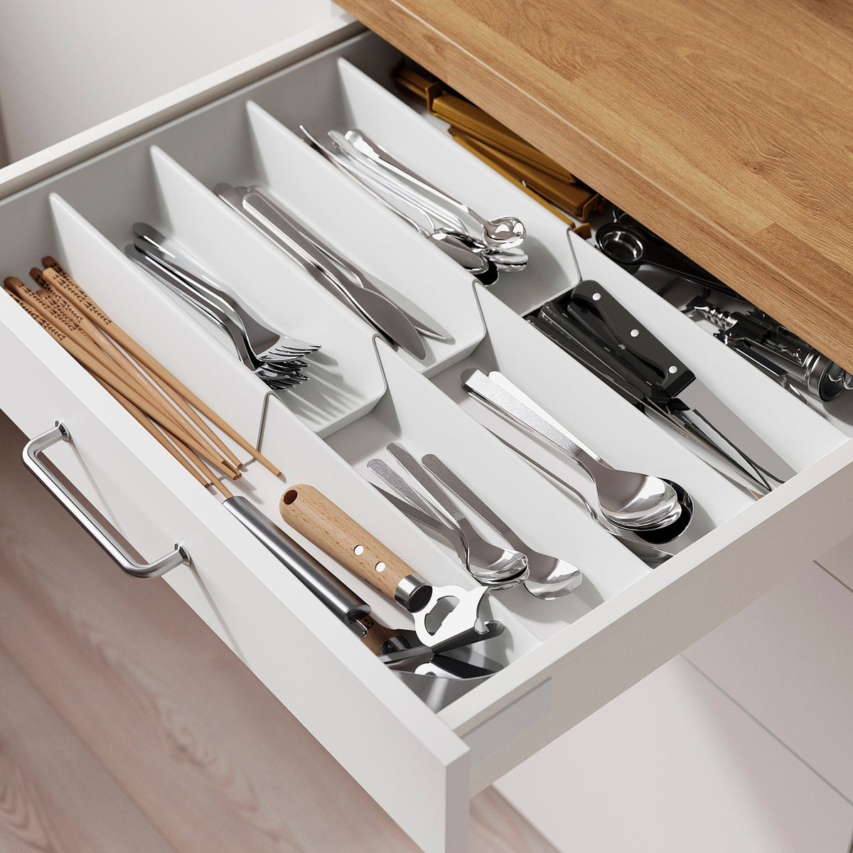 Cutlery tray