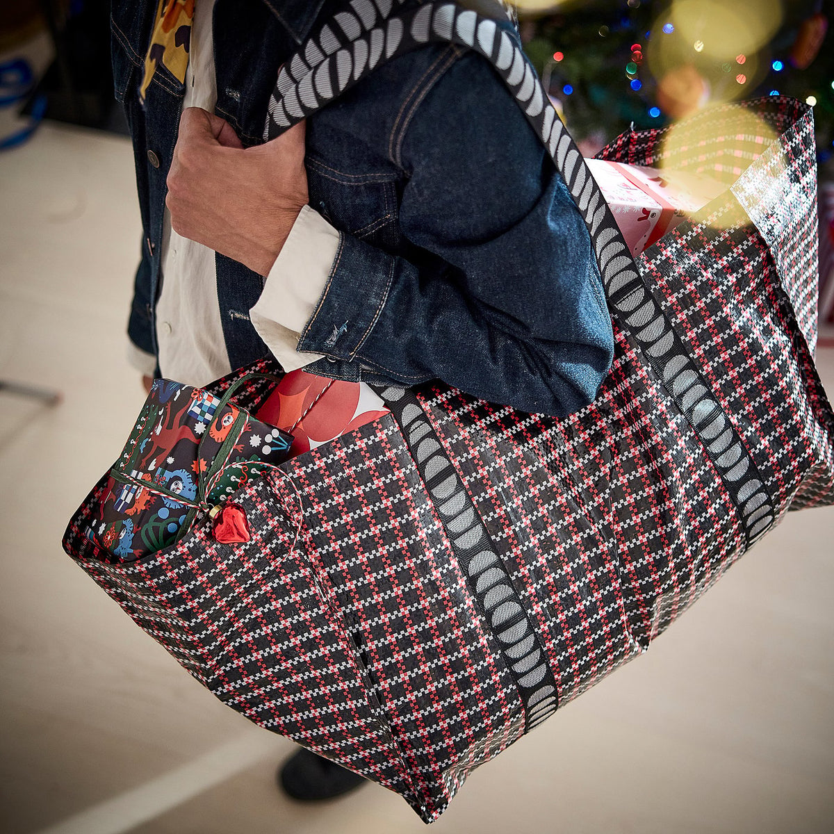 Carrier bag, large
